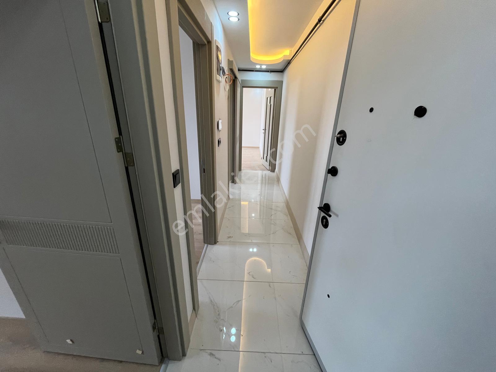 Has Seba'dan Cumhuriyetde 2+1 95m2 Göl Manzaralı Lüx Satılık Arakat Daire - Görsel 31
