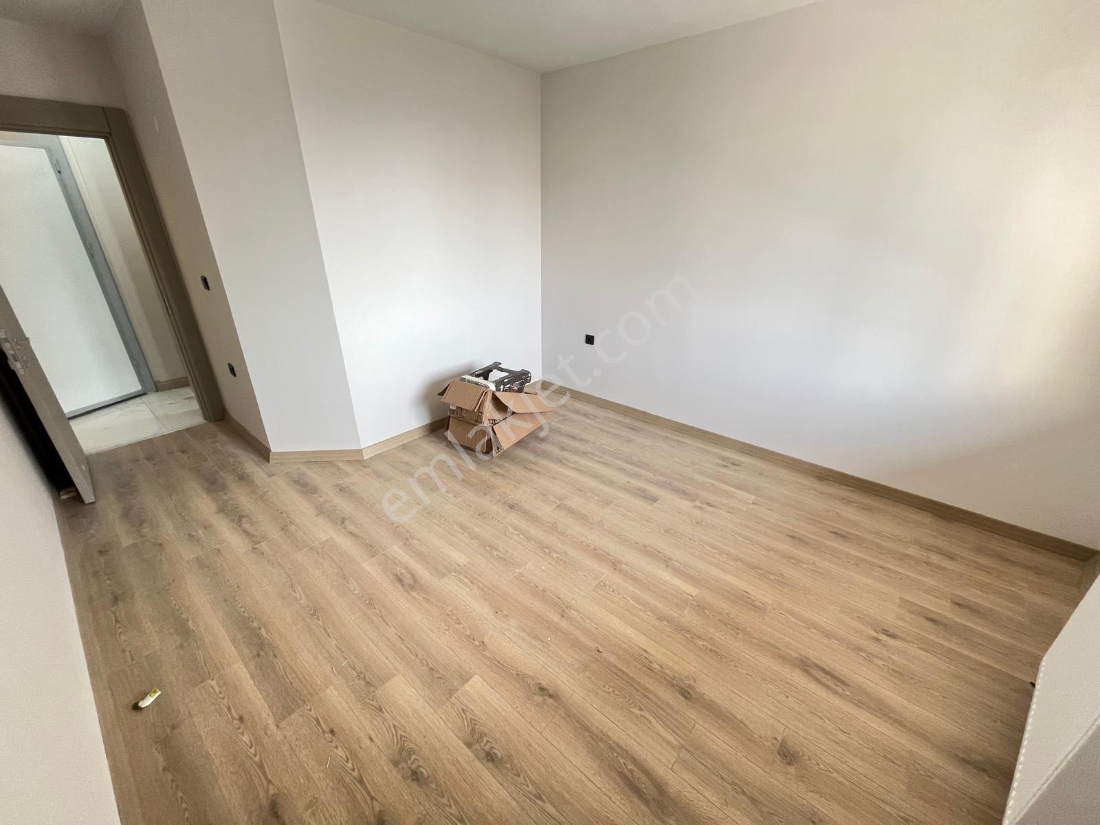Has Seba'dan Cumhuriyetde 2+1 95m2 Göl Manzaralı Lüx Satılık Arakat Daire - Görsel 21