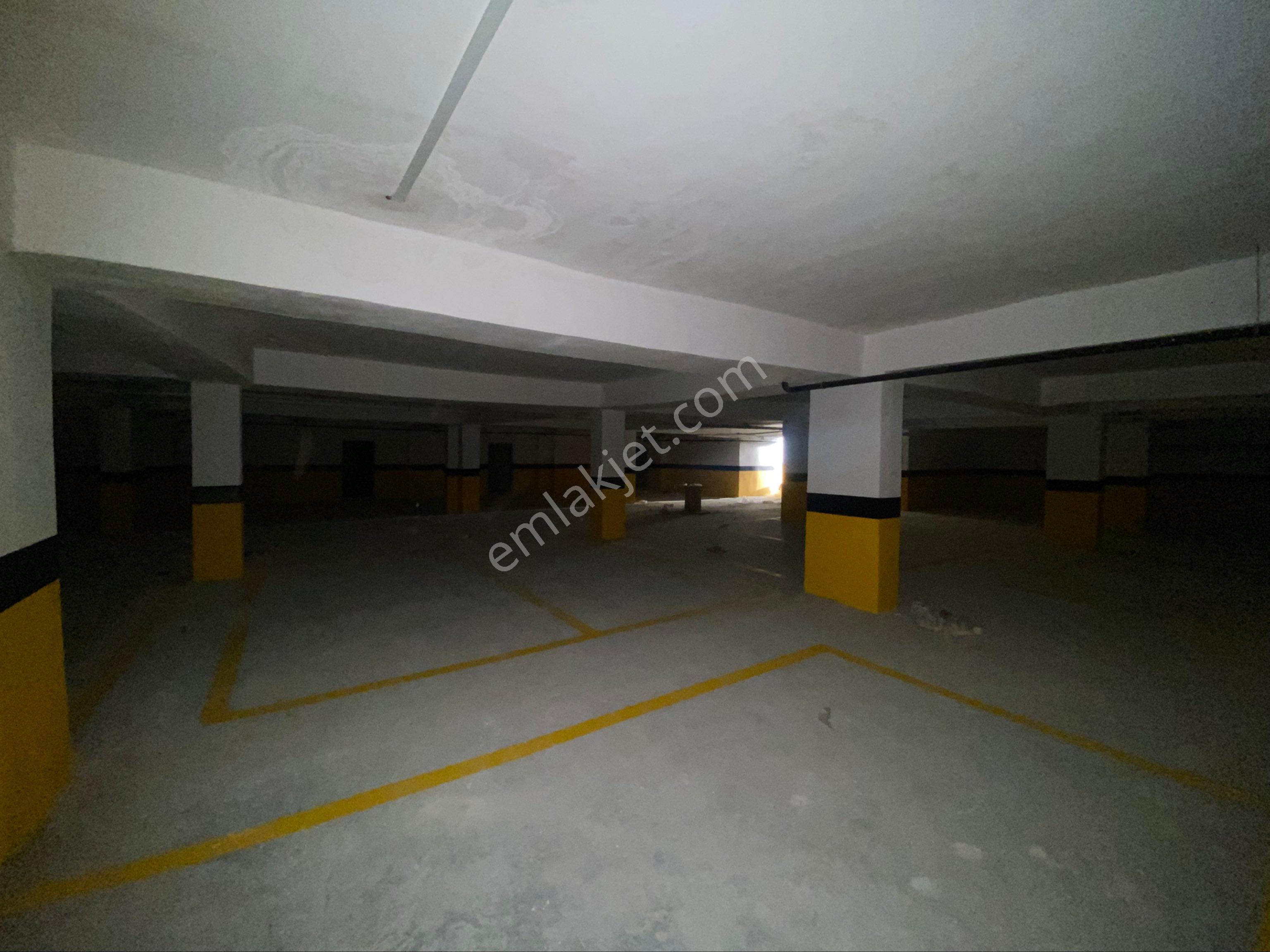 Özgür İnşat'tan Otoparklı Butik Site'de Satılık Daire - Görsel 13