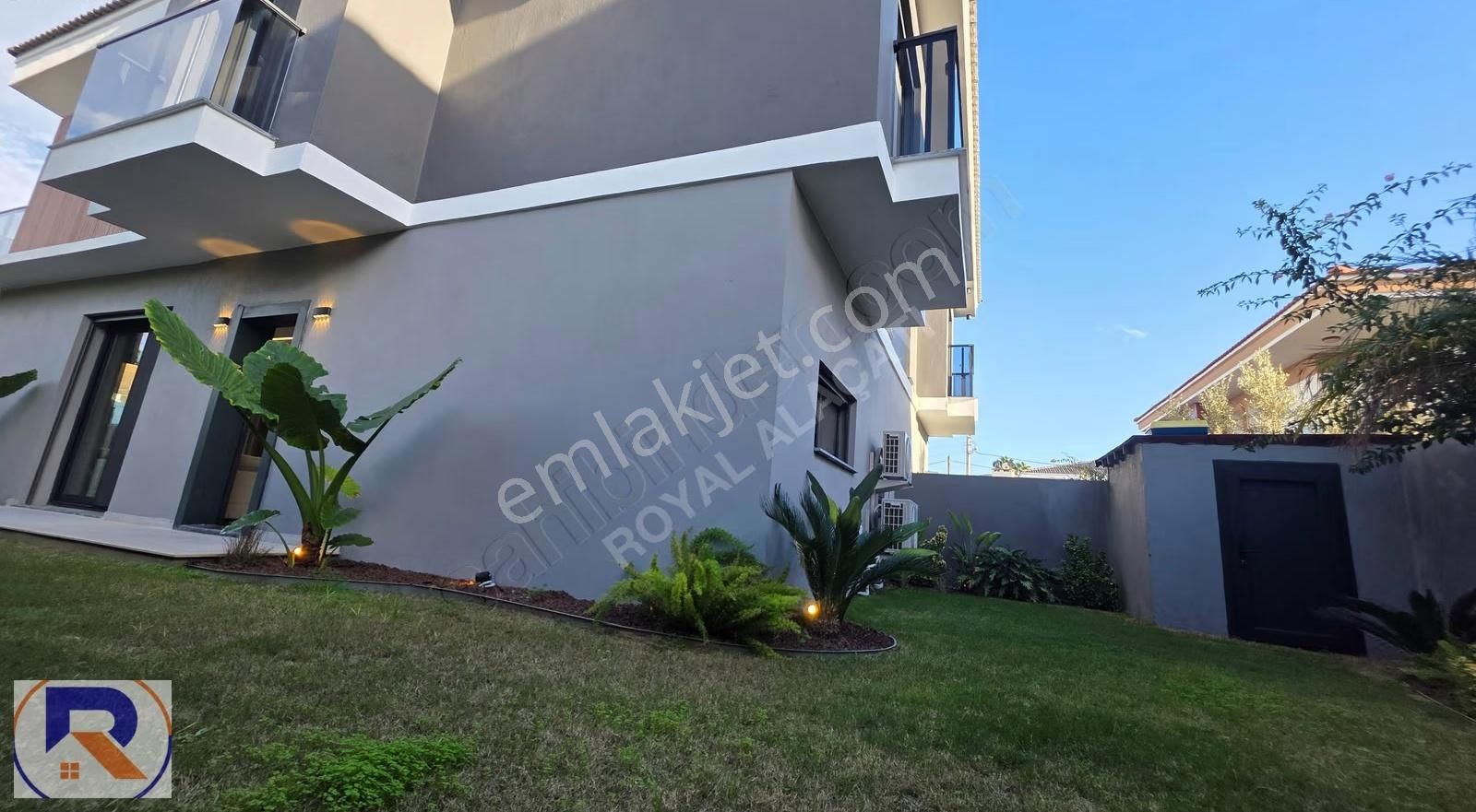 Royalden Denize Yürüme Mesafesinde 3+1 Satılık Villa - Görsel 21