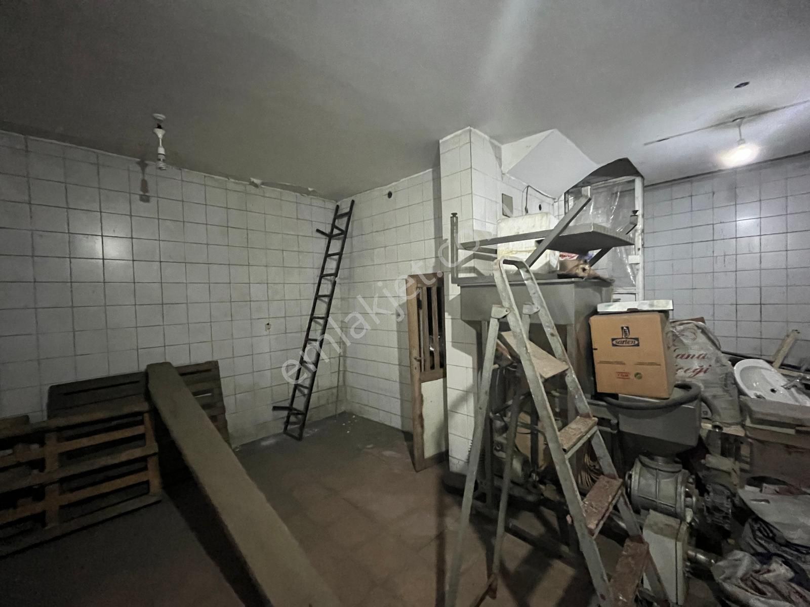 Trabzon'da Satılık Komple Ticari Bina - Görsel 14