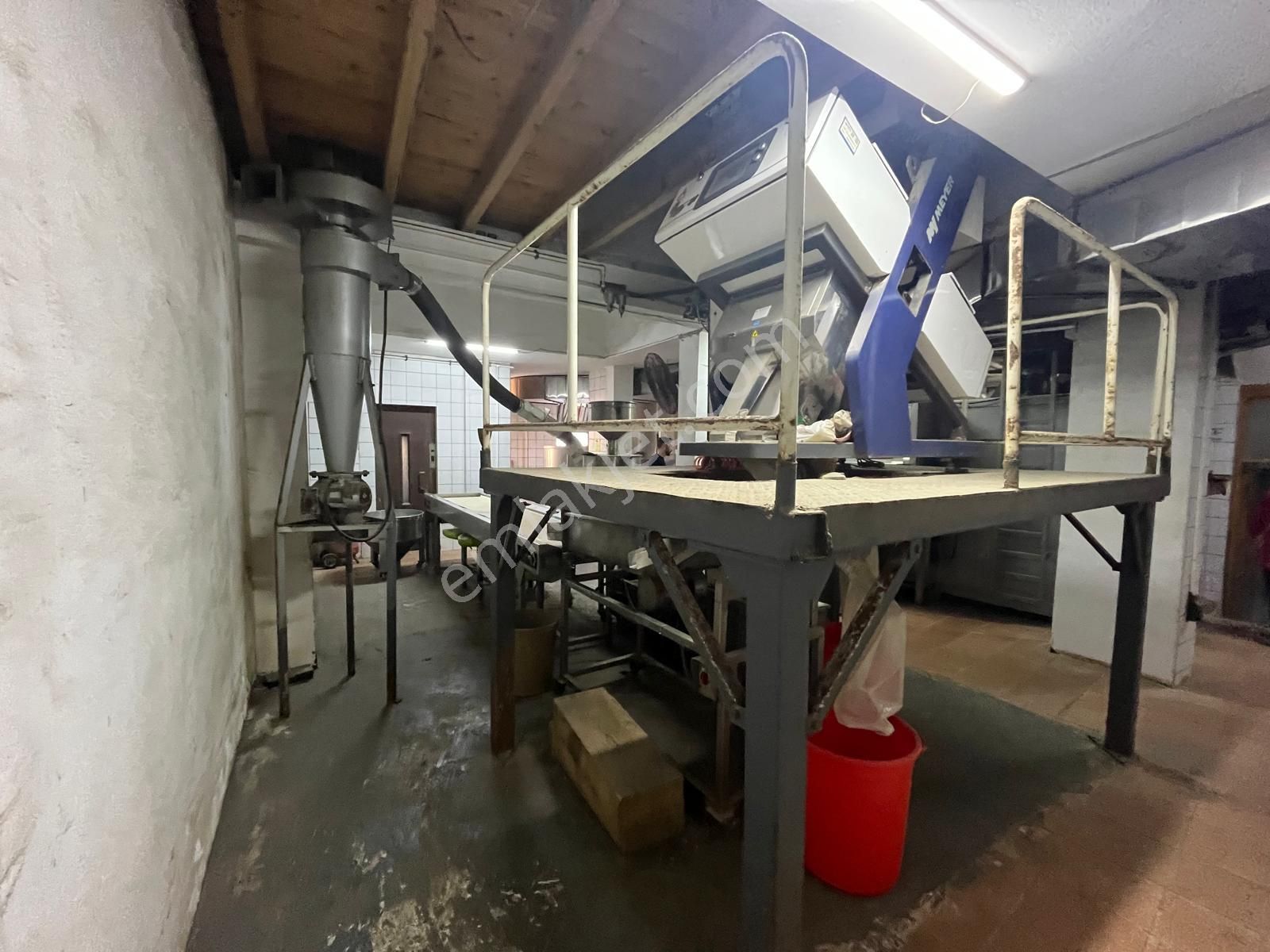 Trabzon'da Satılık Komple Ticari Bina - Görsel 20