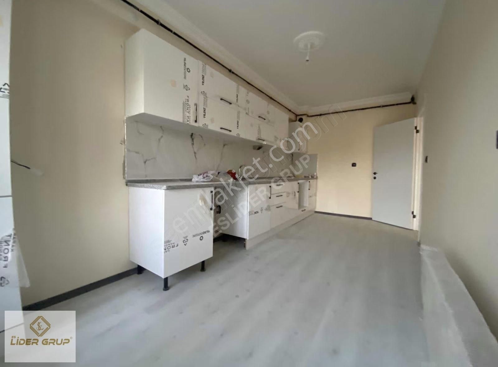 [eslider] Orhan Oğuz Cd.si Yakını Özel Garajlı Satılık 2+1 - Görsel 7