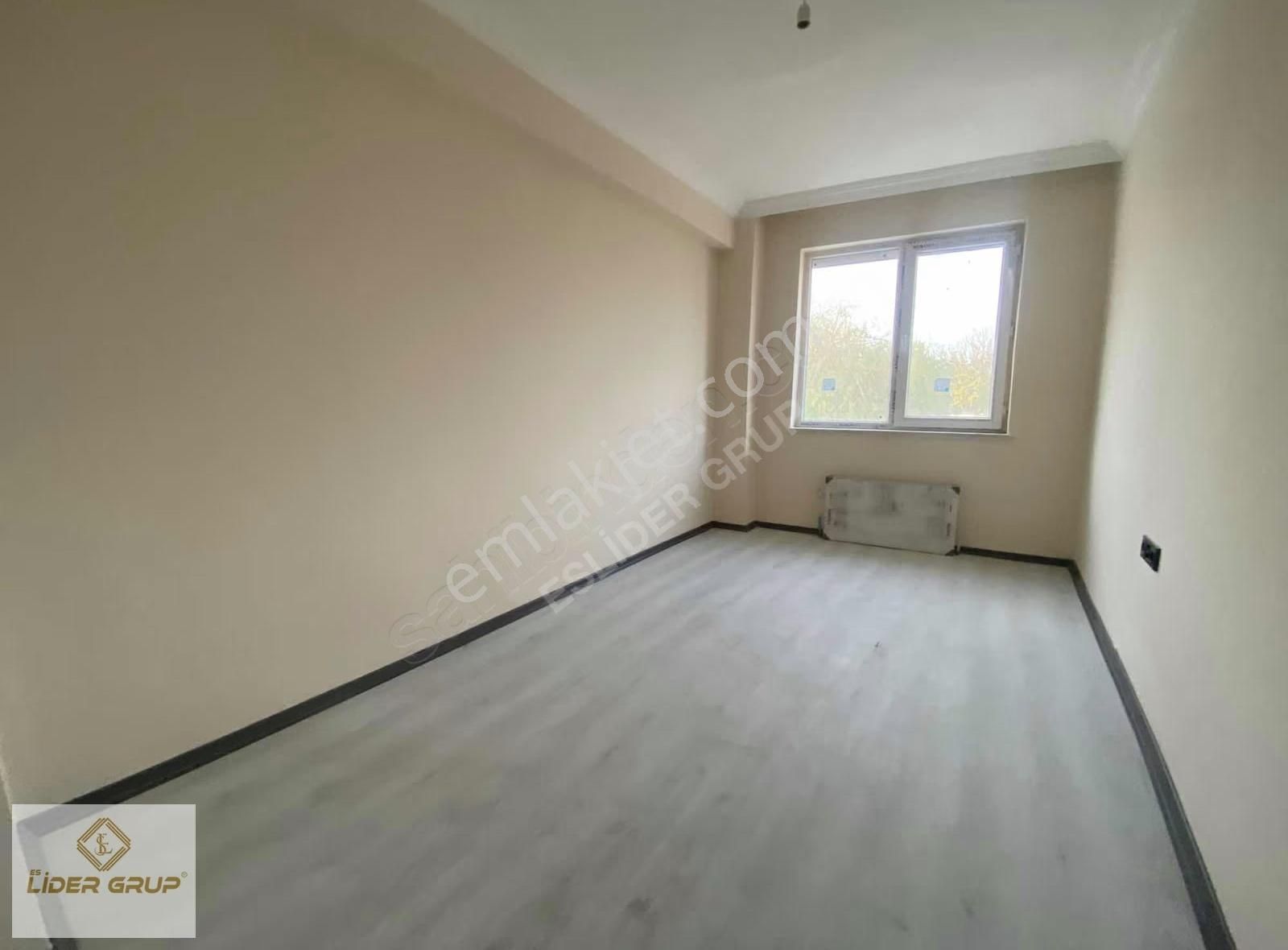 [eslider] Orhan Oğuz Cd.si Yakını Özel Garajlı Satılık 2+1 - Görsel 9