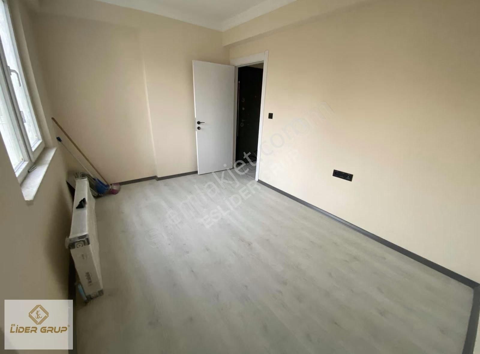 [eslider] Orhan Oğuz Cd.si Yakını Özel Garajlı Satılık 2+1 - Görsel 15