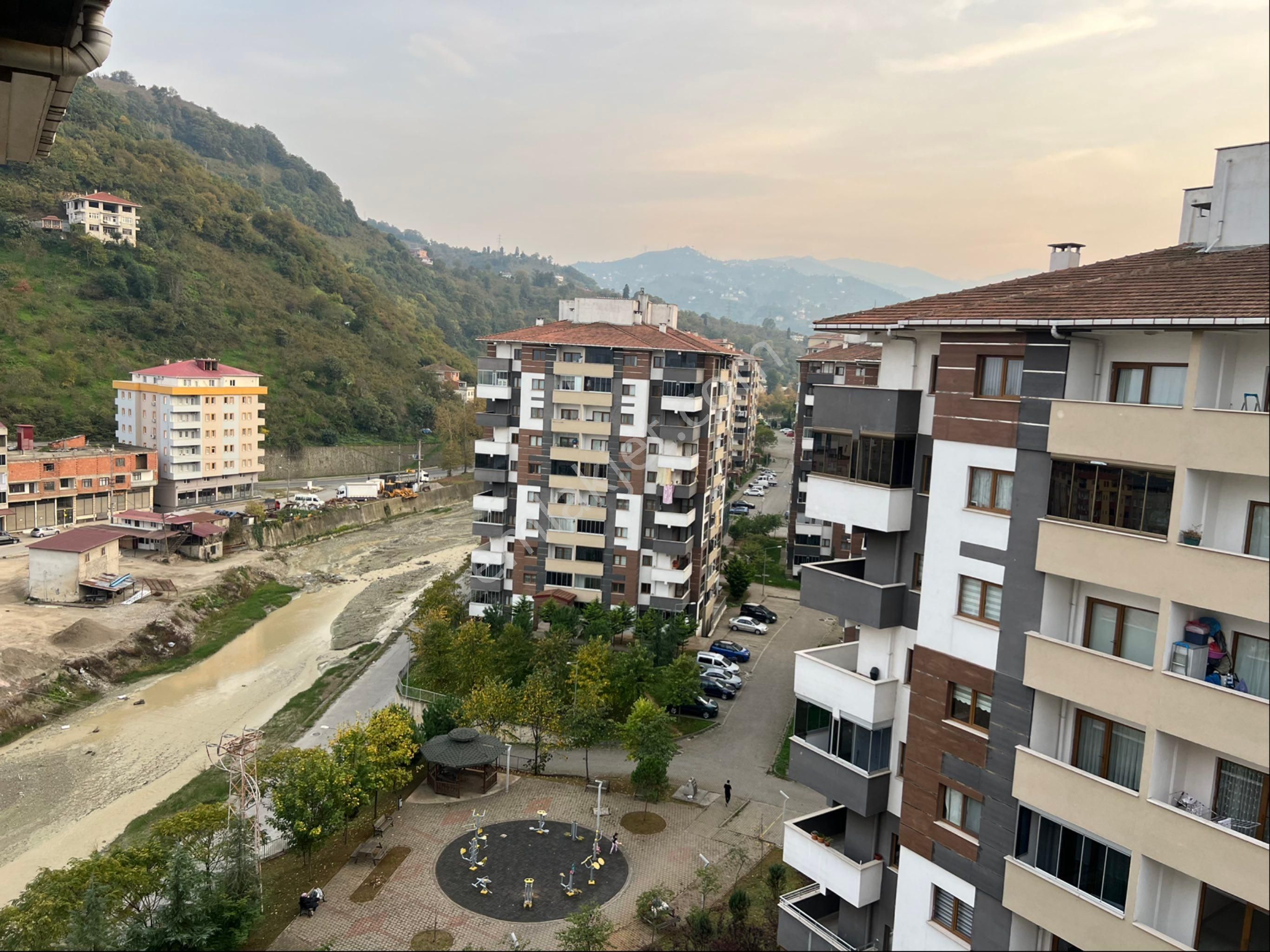 Tutkun Gayrimenkul'den Yomra Toki'de Satılık Fırsat 3+1 Daire - Görsel 32