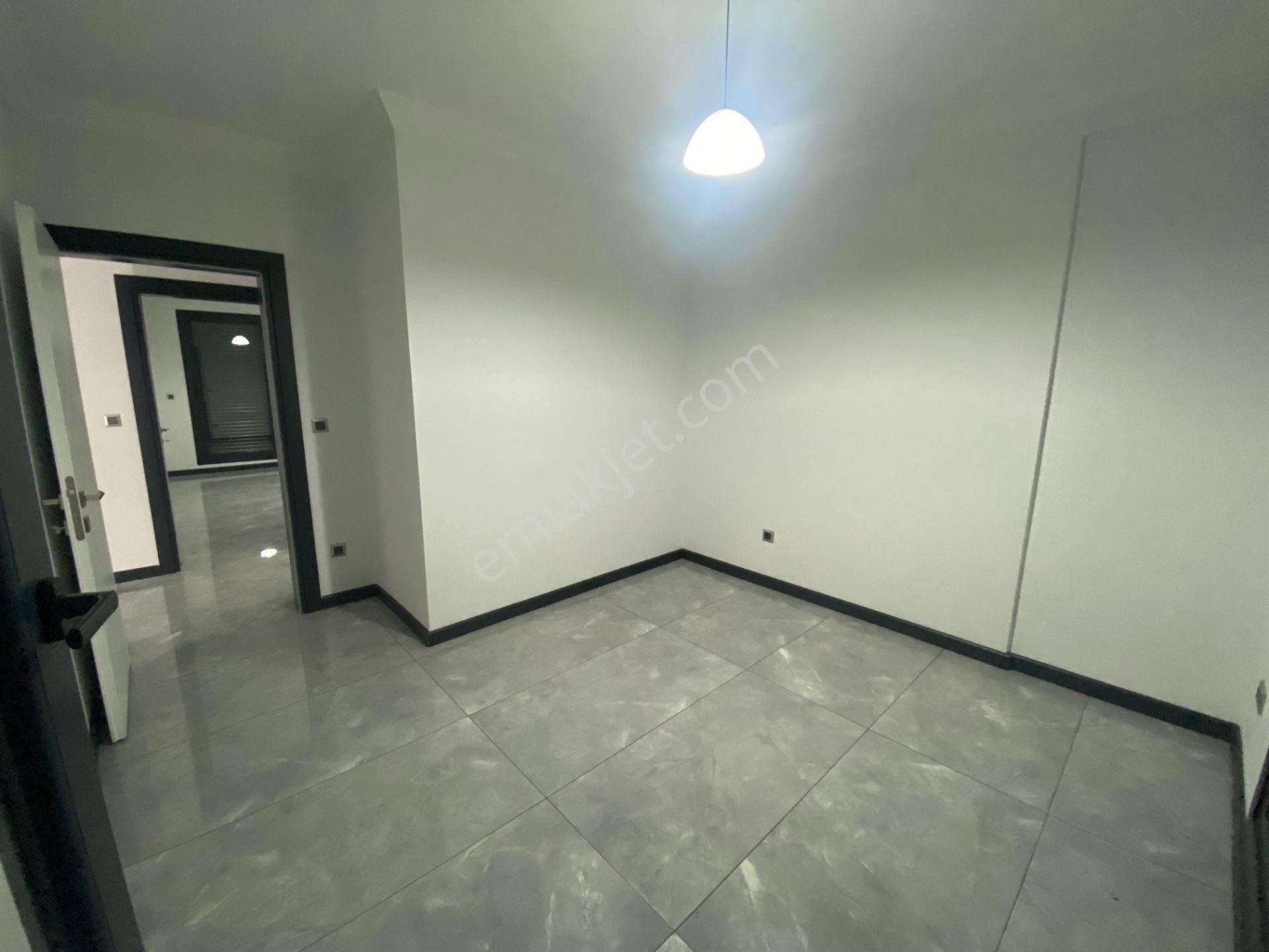 Didim Hisar Mahallesi'nde Havuzlu Site İçinde 3+1 Sıfır Villa - Görsel 18