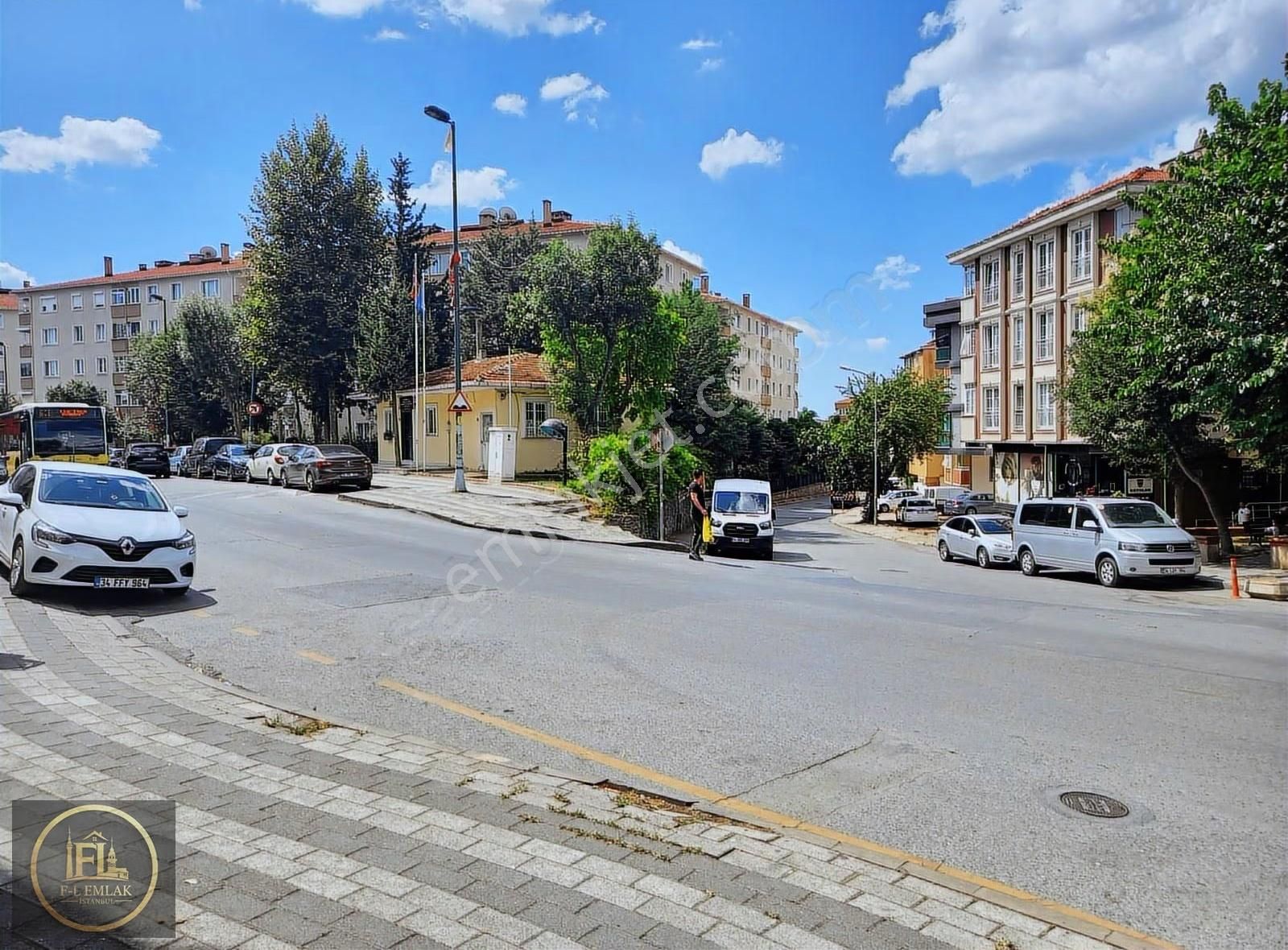 F-l Emlaktan Bulgurlu Metro Yakını 1+1 Eşyalı 26 Bintl Kiracılı - Görsel 19