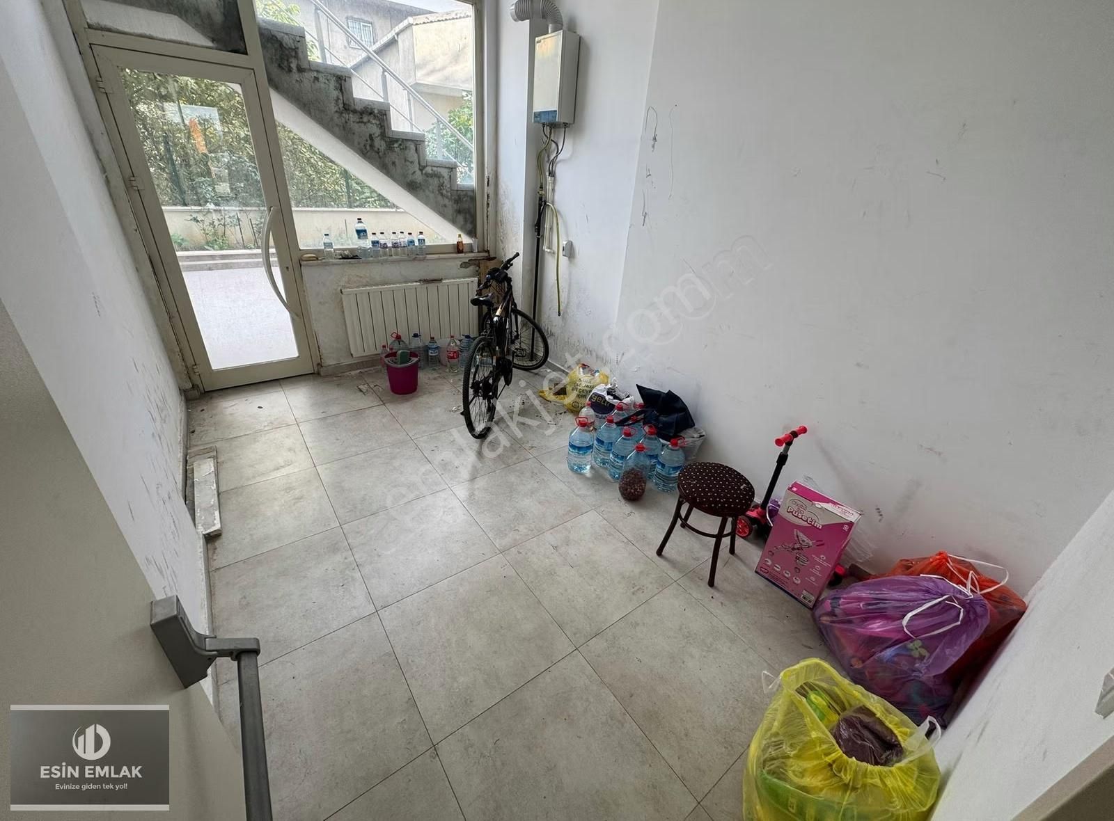 Bağdat Caddesinde Temiz Tabele Değeri Yüksek Kiralık Dükkan - Görsel 2