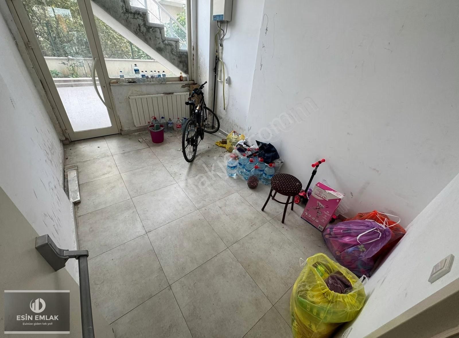 Bağdat Caddesinde Temiz Tabele Değeri Yüksek Kiralık Dükkan - Görsel 30