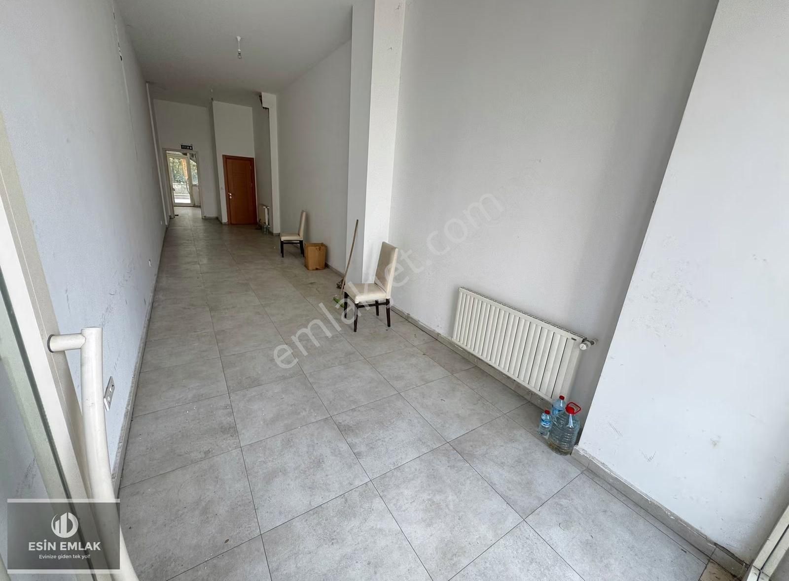 Bağdat Caddesinde Temiz Tabele Değeri Yüksek Kiralık Dükkan - Görsel 24