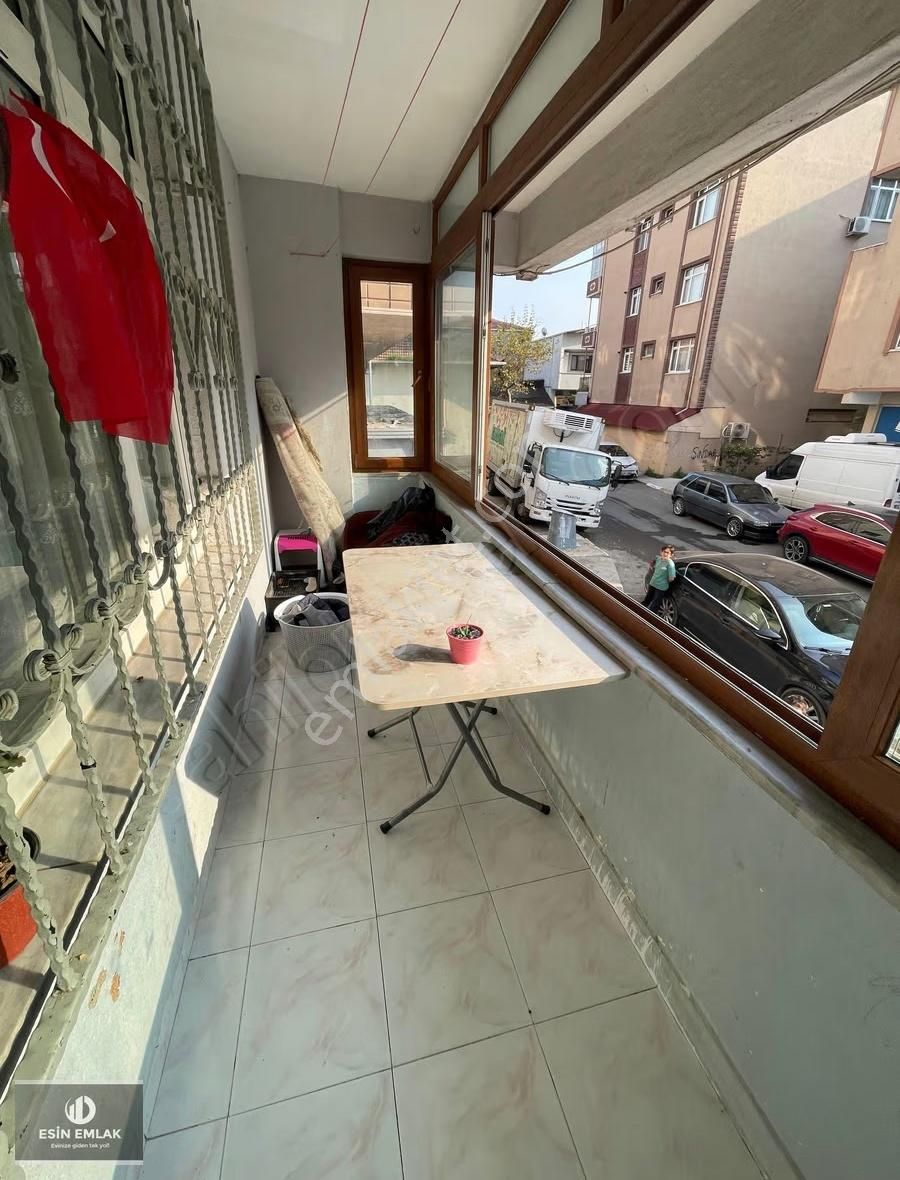 Çamçeşmede Merkezi Konumda Satılık 2+1 Daire - Görsel 23