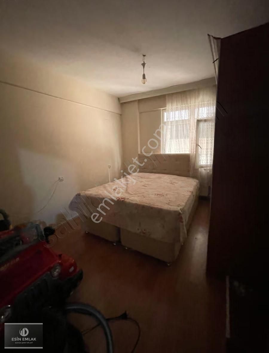 Çamçeşmede Merkezi Konumda Satılık 2+1 Daire - Görsel 18