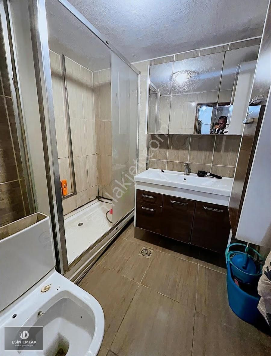 Çamçeşmede Merkezi Konumda Satılık 2+1 Daire - Görsel 33