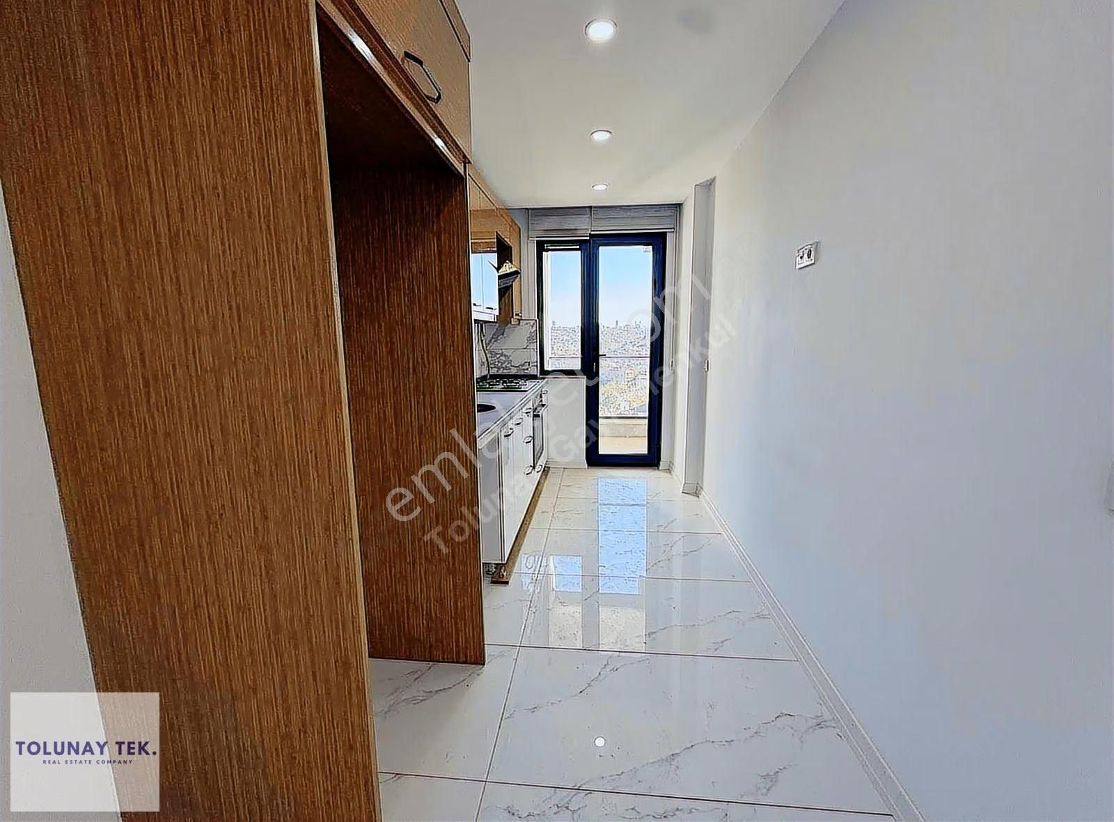 Çengelköy Bahçelievler 3+1 Yeni Binada Kapalı Otoparklı Kiralık - Görsel 19