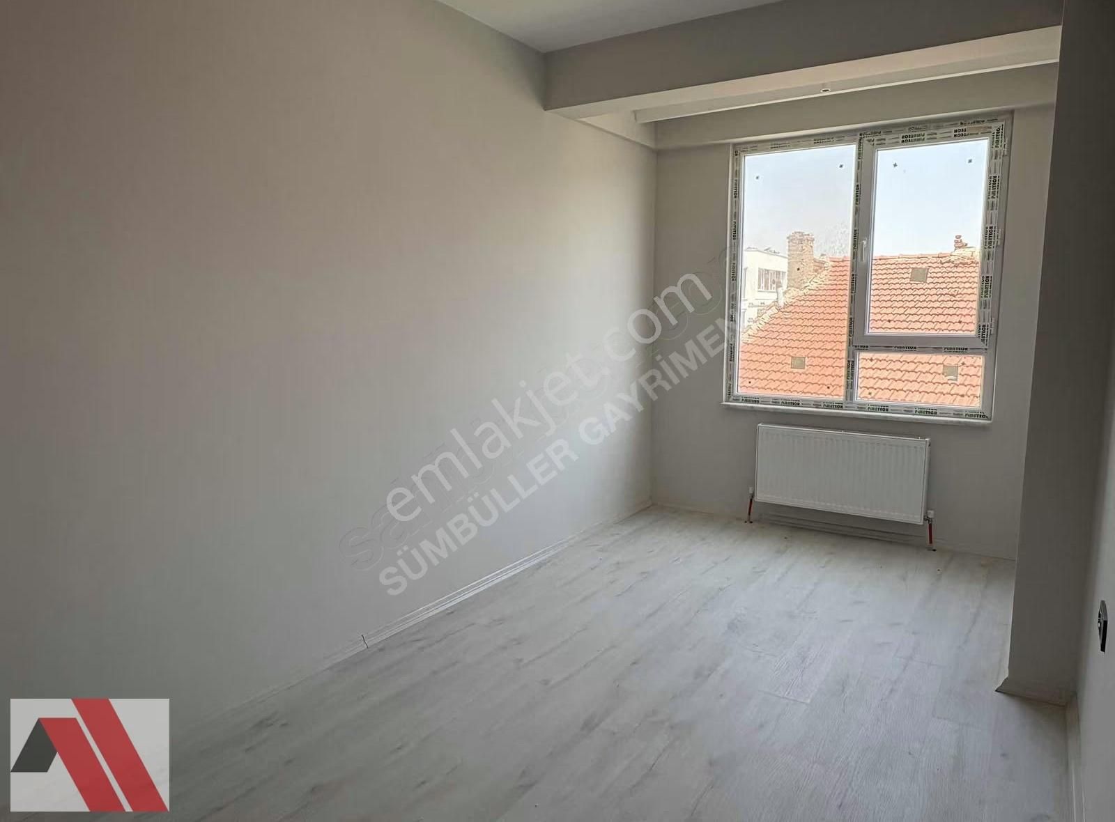 Sümbüller'den Cadde Yakını Arakat Ebeveyn Banyolu Geniş 2+1 - Görsel 13