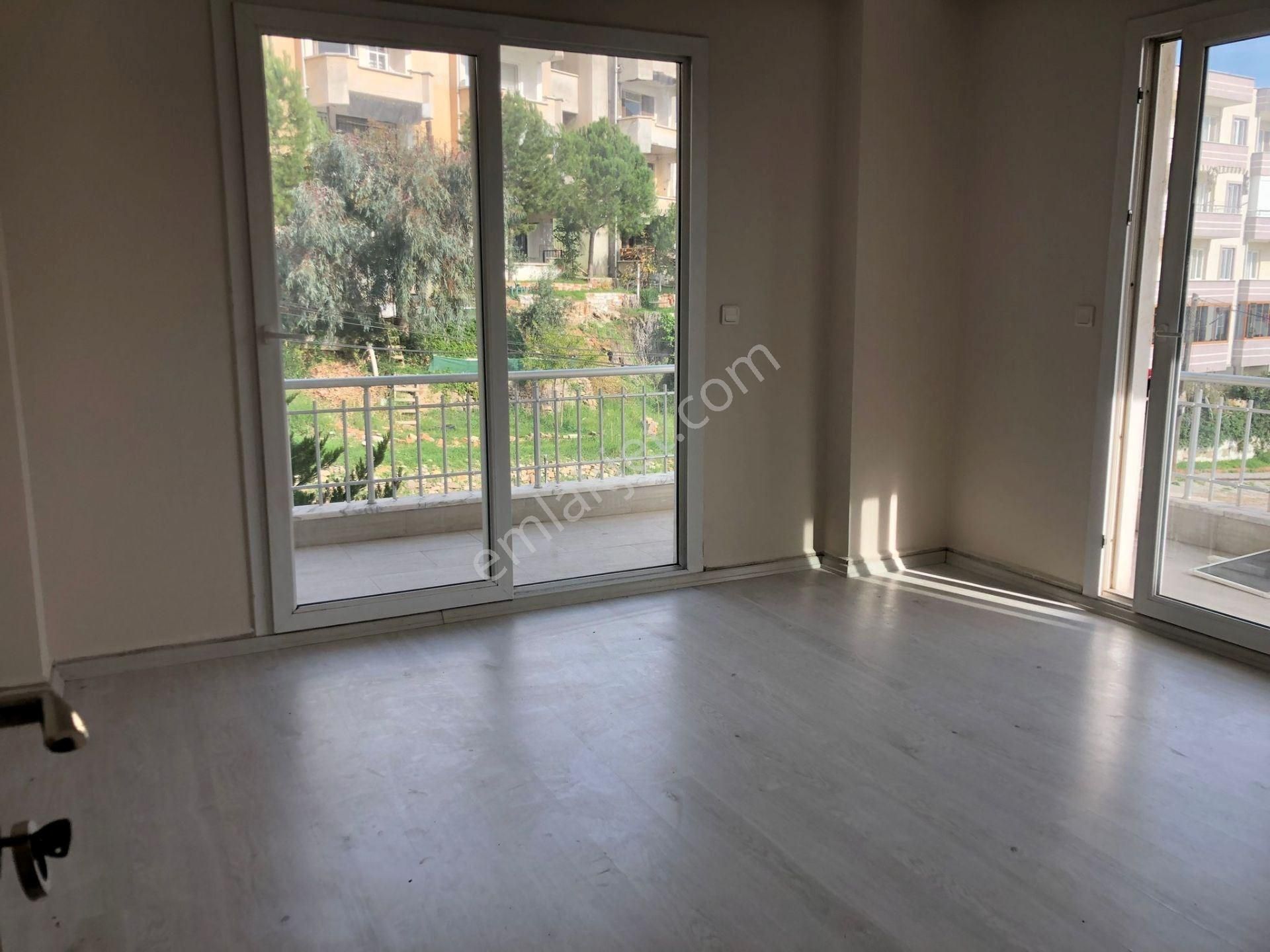 Ayvalık Sarımsaklı'da 1+1 Eşyasız Kiralık Daire - Görsel 12