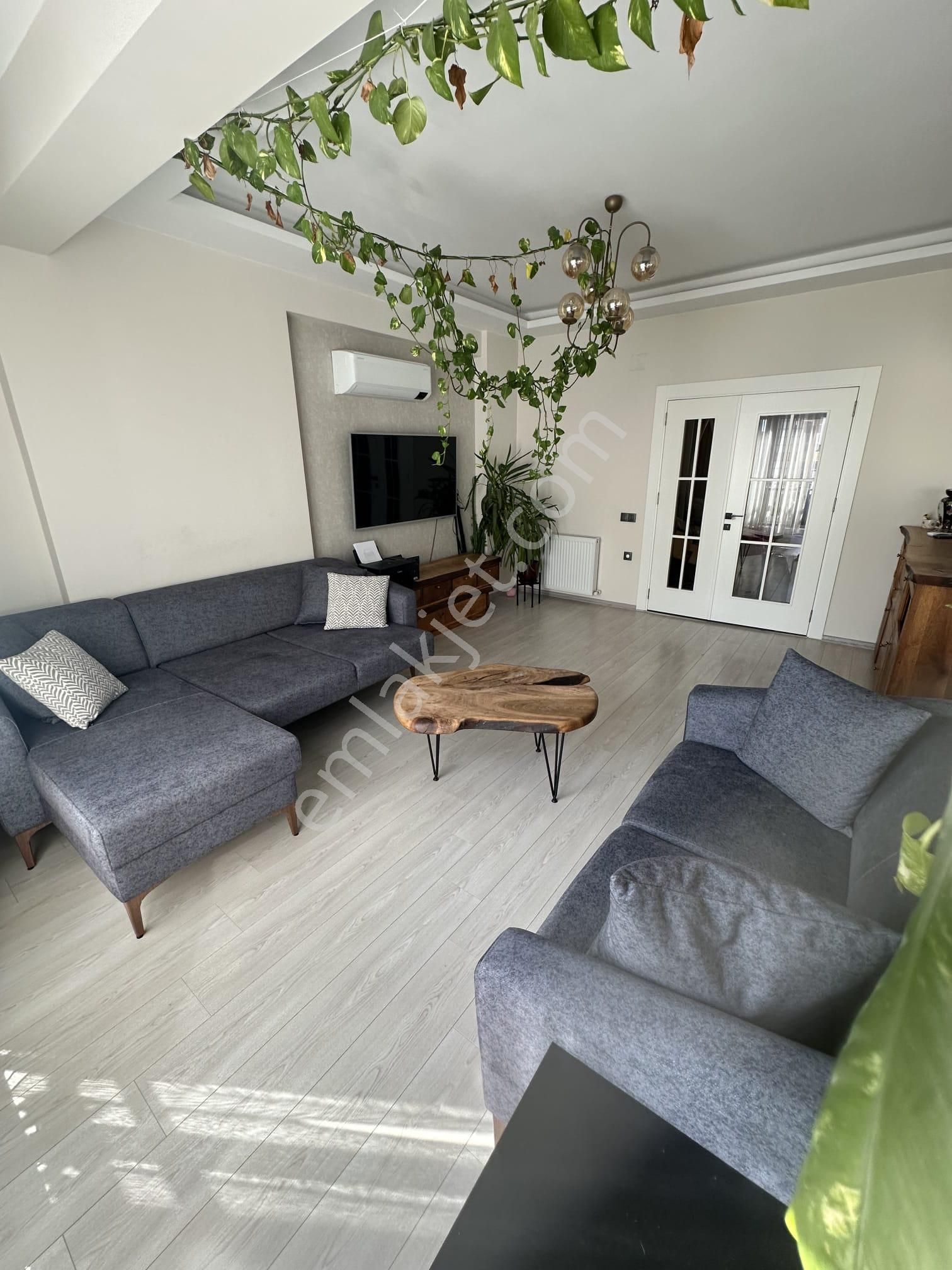 Ergünden Akdeniz'de Site İçi Kiralık Doğalgazlı 2+1 Ayrımutfak - Görsel 2