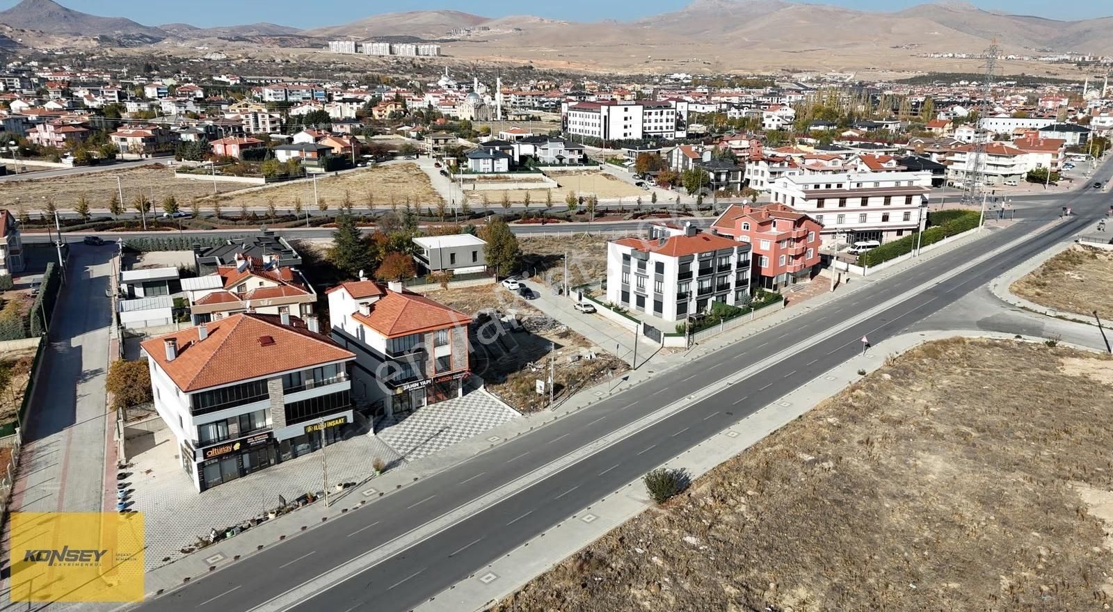 Konsey'den İsmail Kaya Caddesi Üzerinde 644 M2 Satılık Arsa