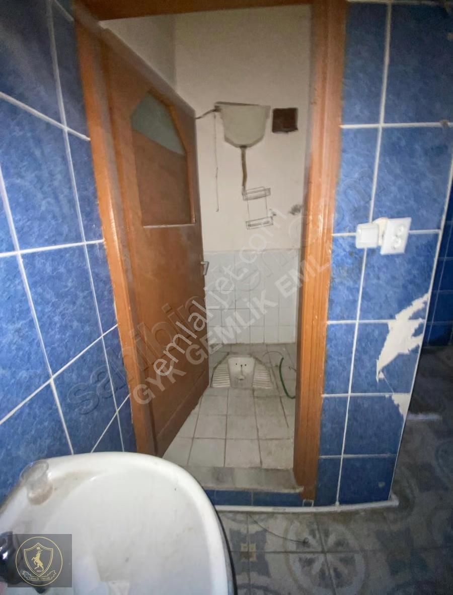 Acil Satlık Caddeye Yakın İki Katlı Geniş Dükkan - Görsel 15