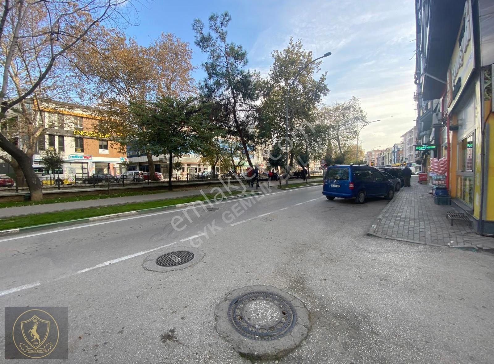 Acil Satlık Caddeye Yakın İki Katlı Geniş Dükkan - Görsel 13