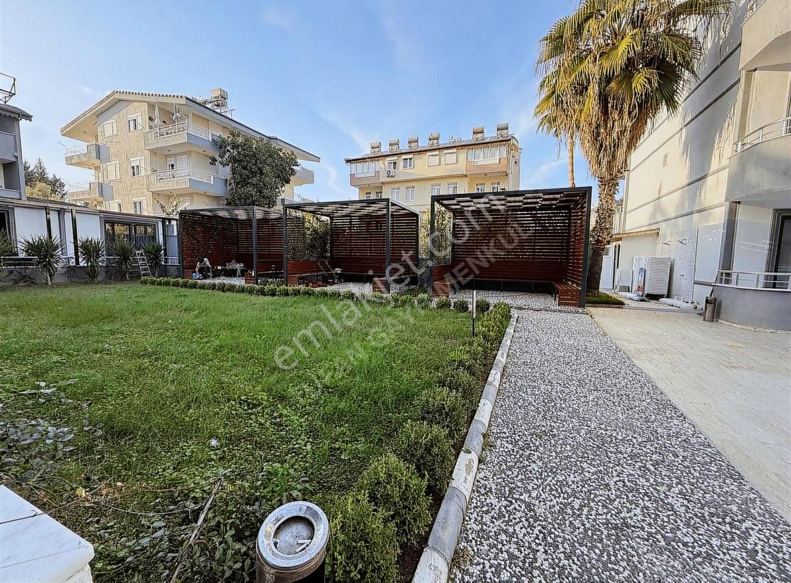 Sidede Satılık Ful Eşyalı Havuzlu Daire - Görsel 3