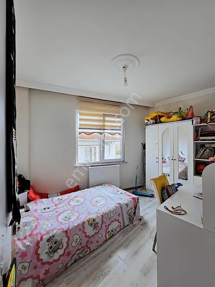 Valleyden Havuzlar Mah. Ferah Ve Kullanışlı 2+1 Satılık Daire! - Görsel 2