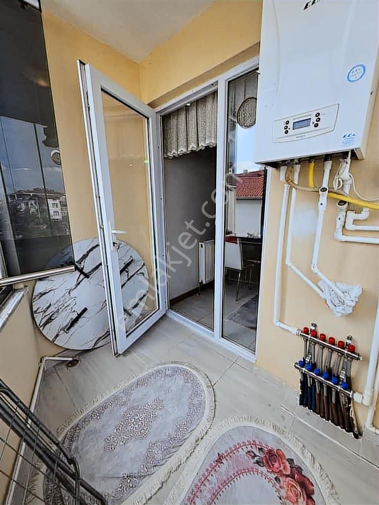 Valleyden Havuzlar Mah. Ferah Ve Kullanışlı 2+1 Satılık Daire! - Görsel 9