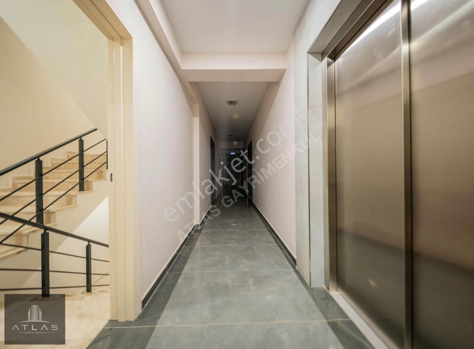 Atlas'tan, Sosyal Tesisli Sitede, Sıfır, 3+1, 125m2, K.otoparklı - Görsel 18