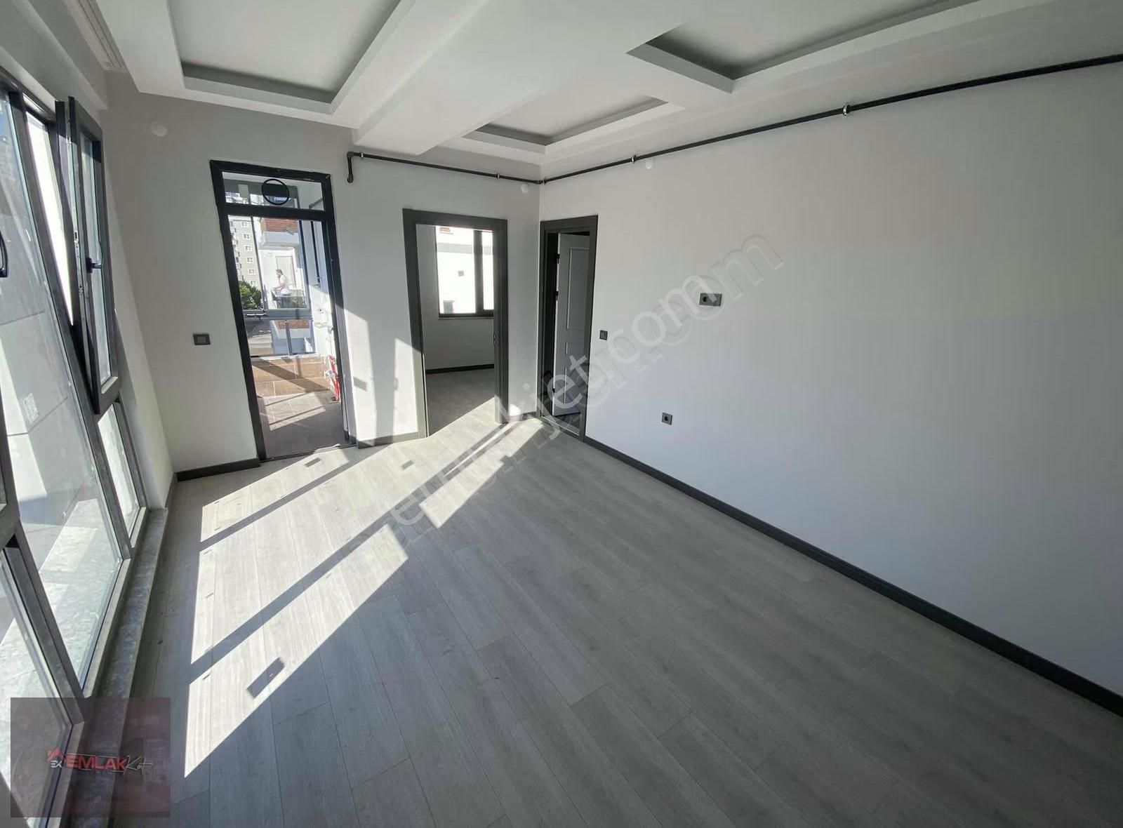 Emlakken'ten Ana Yola Sahile Yürüme Mesafe Cam Balkonlı 1+1 - Görsel 16