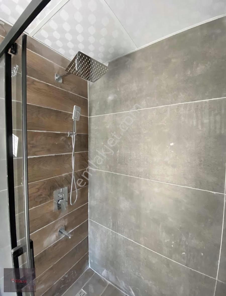 Emlakken'ten Ana Yola Sahile Yürüme Mesafe Cam Balkonlı 1+1 - Görsel 27