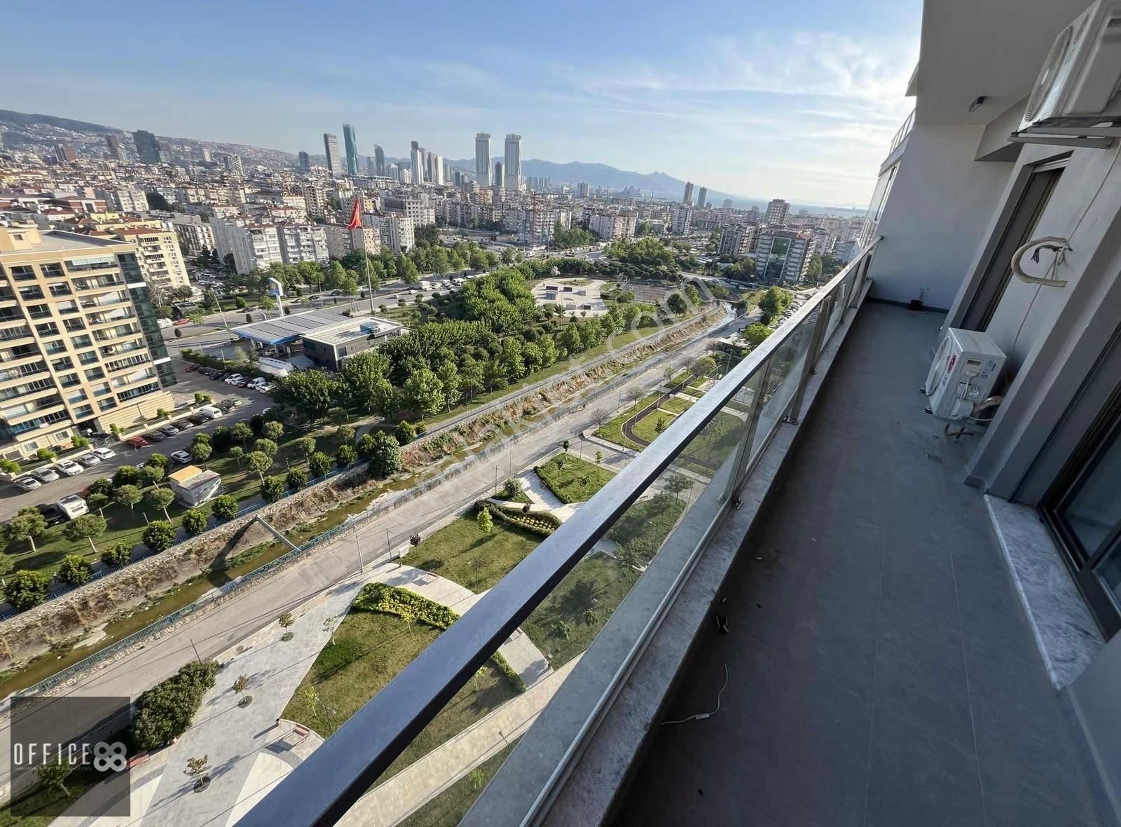 Trademark Tower'da Deniz Manzaralı, Havuzlu Güvenlikli Kiralık - Görsel 22