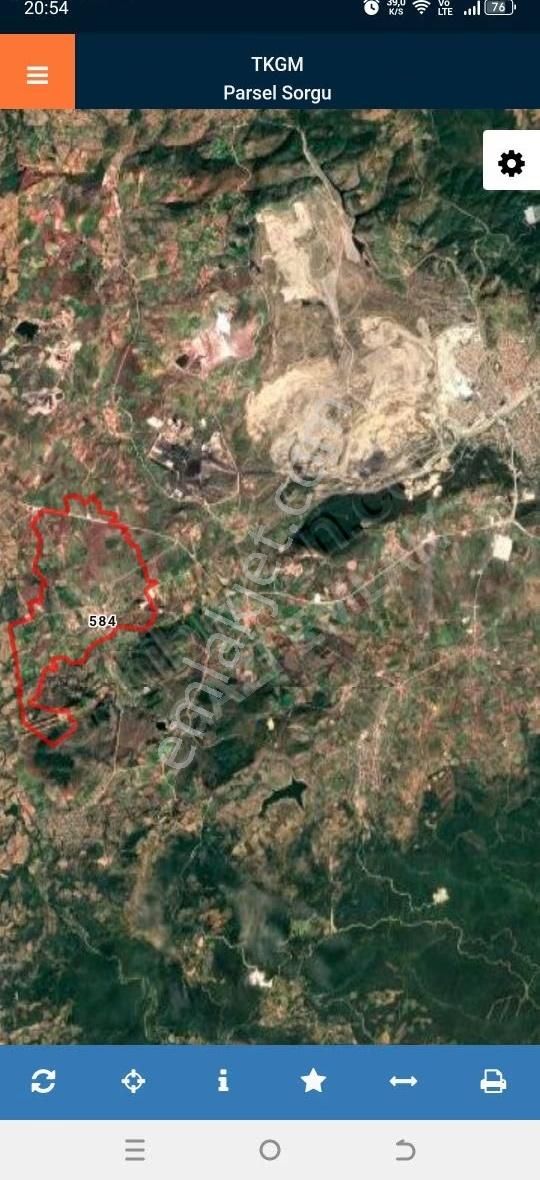 ""gazi Emlak""büyükpaşa Köyünde 2.108 M Arsa İçi 3 Daire + Ahır - Görsel 3