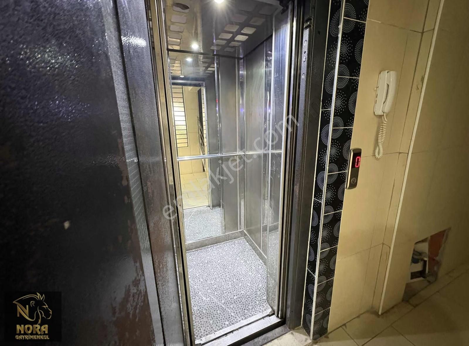 Nora Dan Denize Yürüme Mesafesinde 3+1 Satılık Daire - Görsel 4