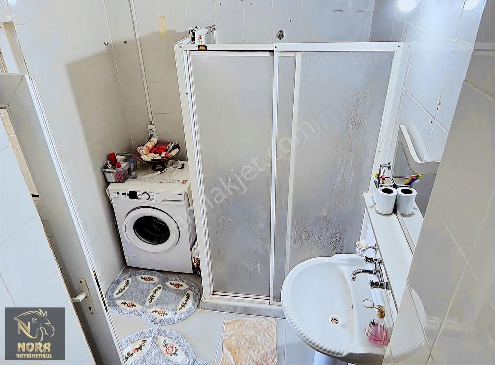 Nora'dan Denize Yürüme Mesafesinde Site İçi Geniş Satılık 1+1 - Görsel 3