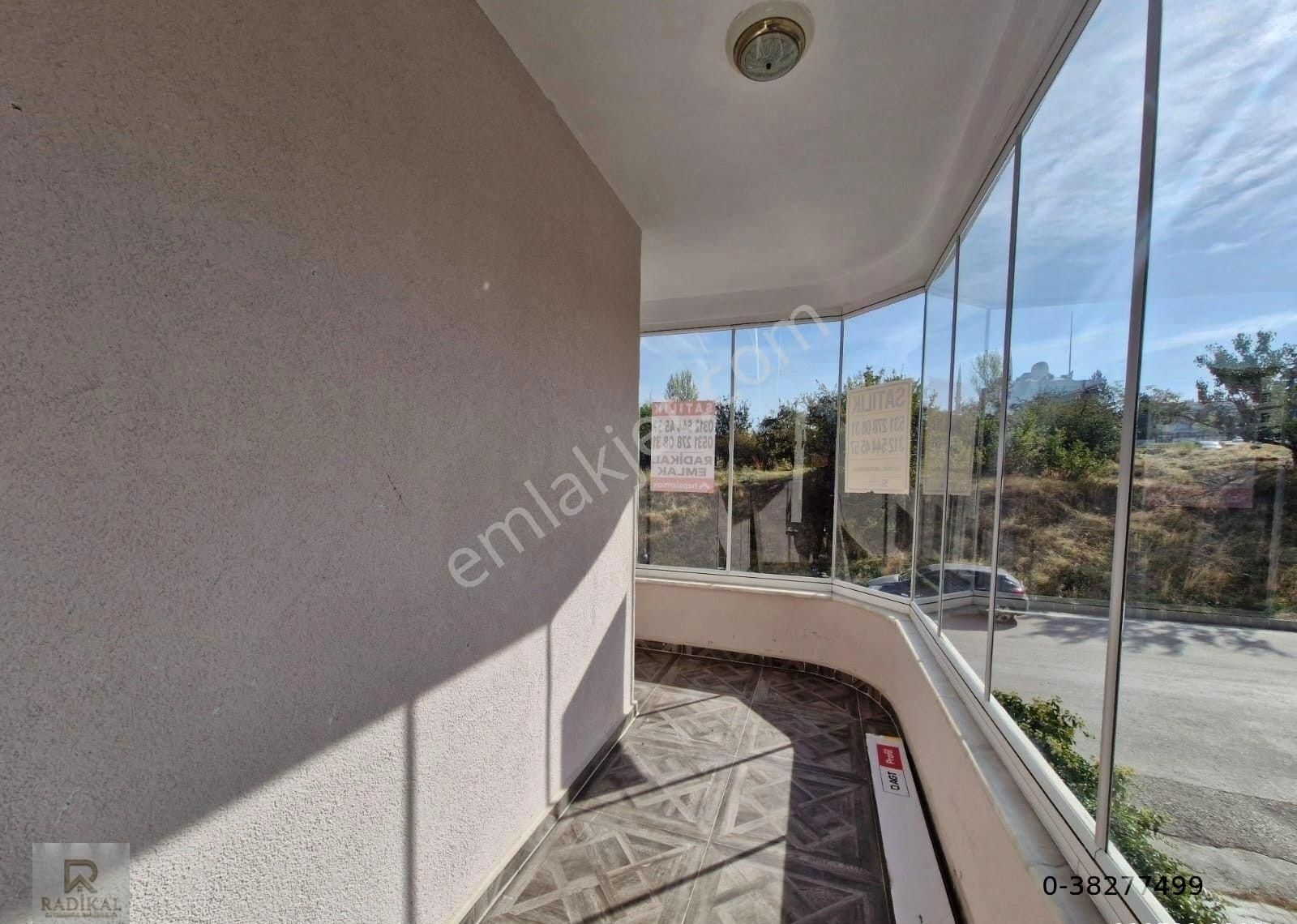 Birlik Mahallesi 467. Cadde Üzeri Katta 3+1 Satılık Full Yapılı Özel Mimari Daire ....... - Görsel 18