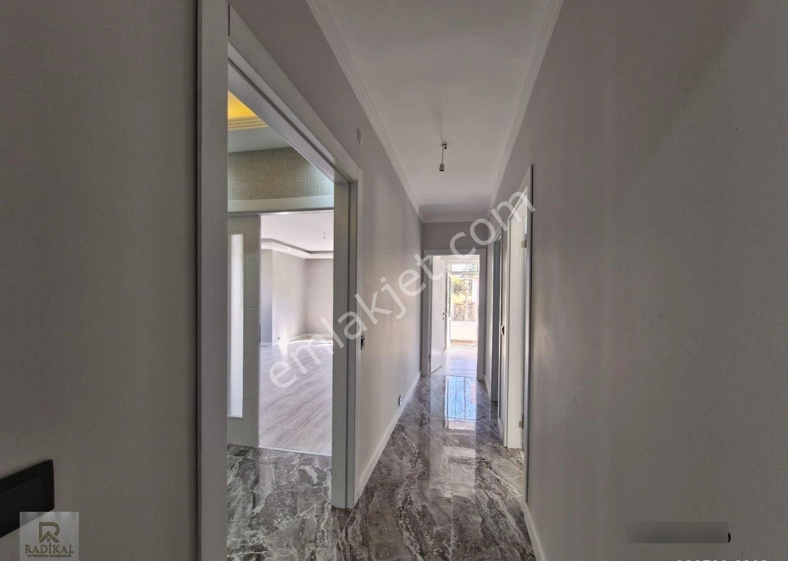 Birlik Mahallesi 467. Cadde Üzeri Katta 3+1 Satılık Full Yapılı Özel Mimari Daire ....... - Görsel 28