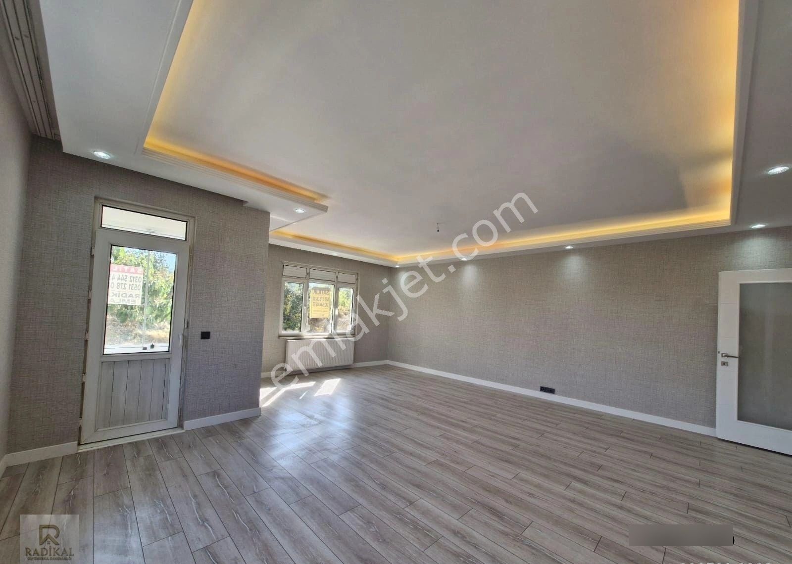 Birlik Mahallesi 467. Cadde Üzeri Katta 3+1 Satılık Full Yapılı Özel Mimari Daire ....... - Görsel 23