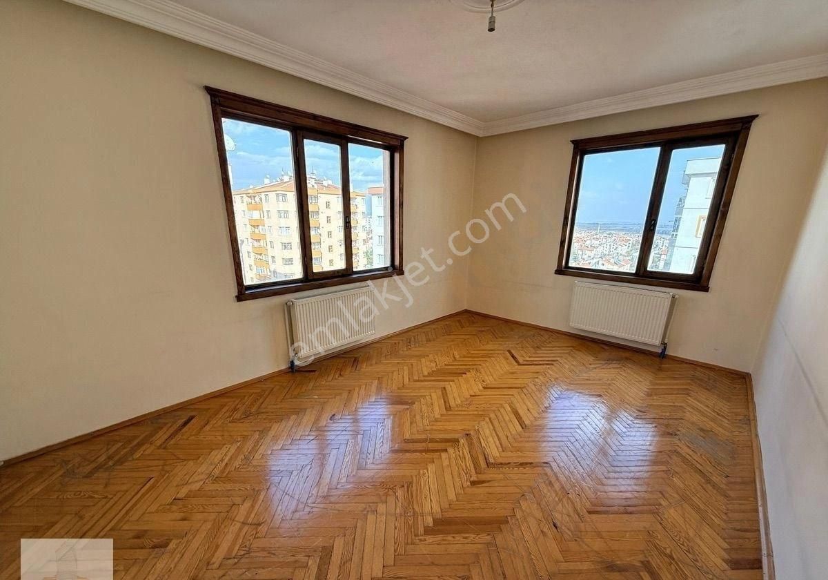 Uğur Emlak’tan Bosna Servis Güzergahları Üzeri 3+1 Kiralık Daire - Görsel 16