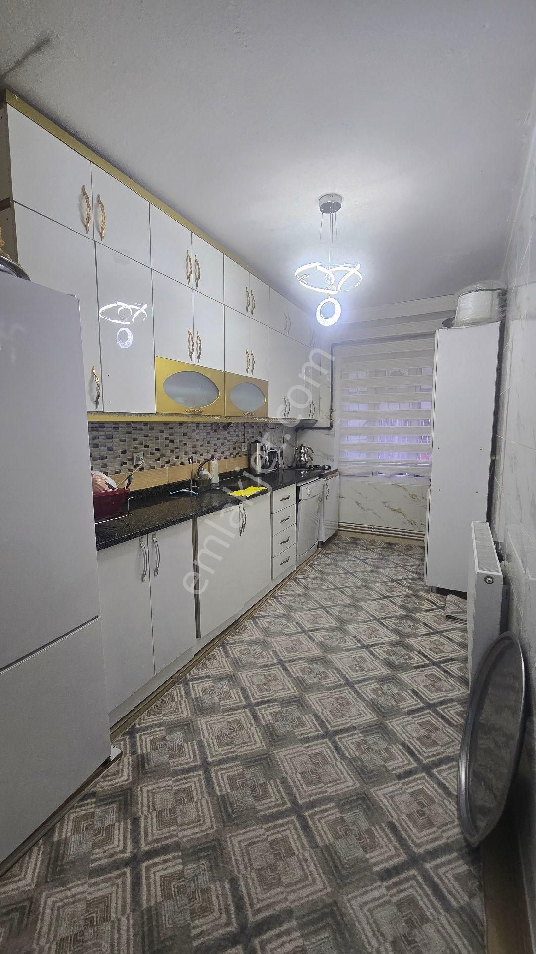 Karşıya Mah Satılık 3 Katlı Müstakil Bina - Görsel 9