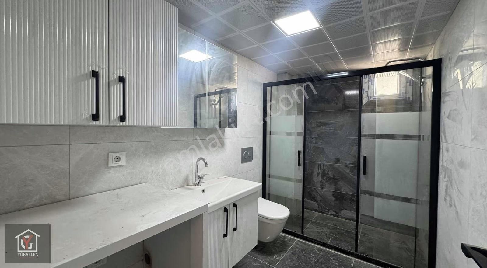 Yükselen'den Cumhuriyet Mahallesinde 3+1 Ara Kat İzban Yakını