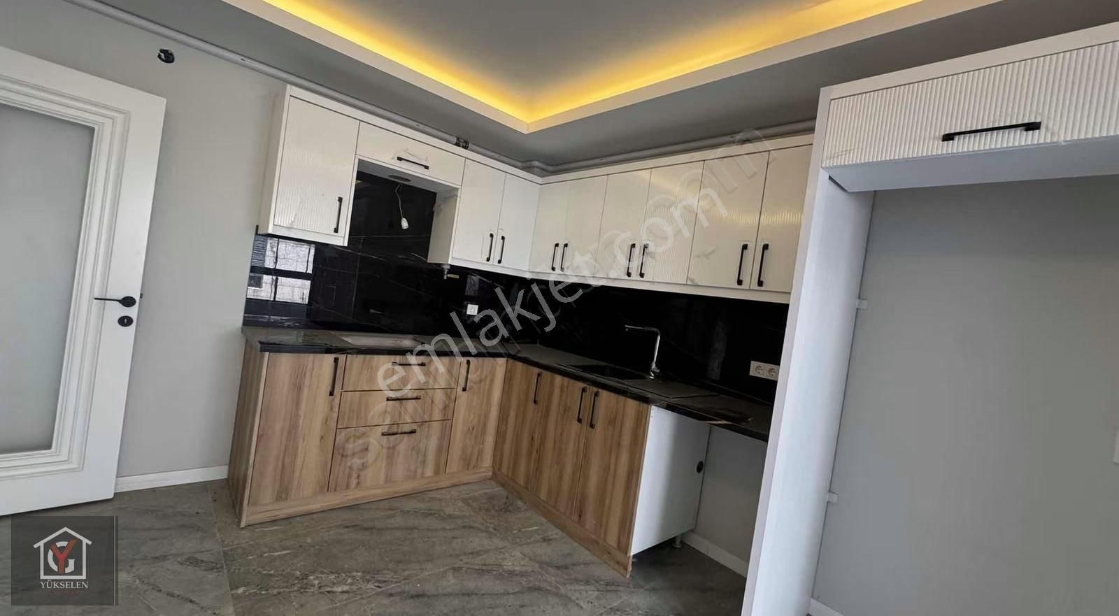 Yükselen'den Cumhuriyet Mahallesinde 3+1 Ara Kat İzban Yakını - Görsel 12