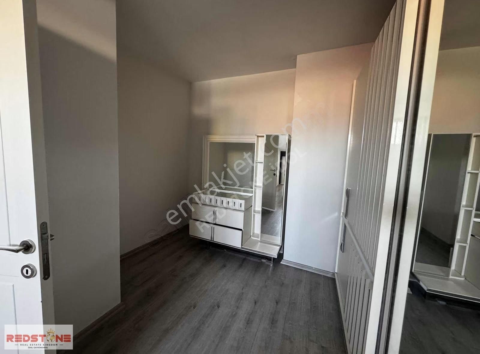 Redstone İdol'den Zeytinköy'de Fırsat Dubleks 3+1 - Görsel 10