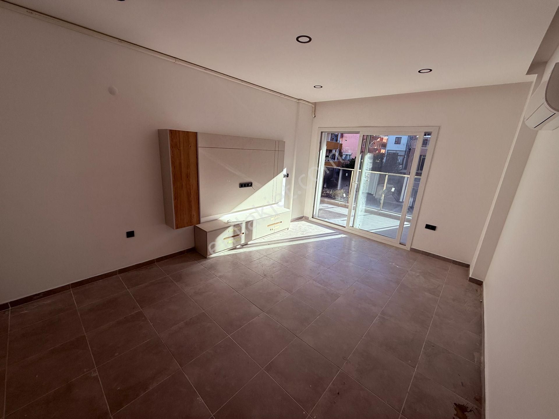 Merkezde Kiralık Ebeveyn Banyolu Sıfır Lüx 1+1 Daire - Görsel 7