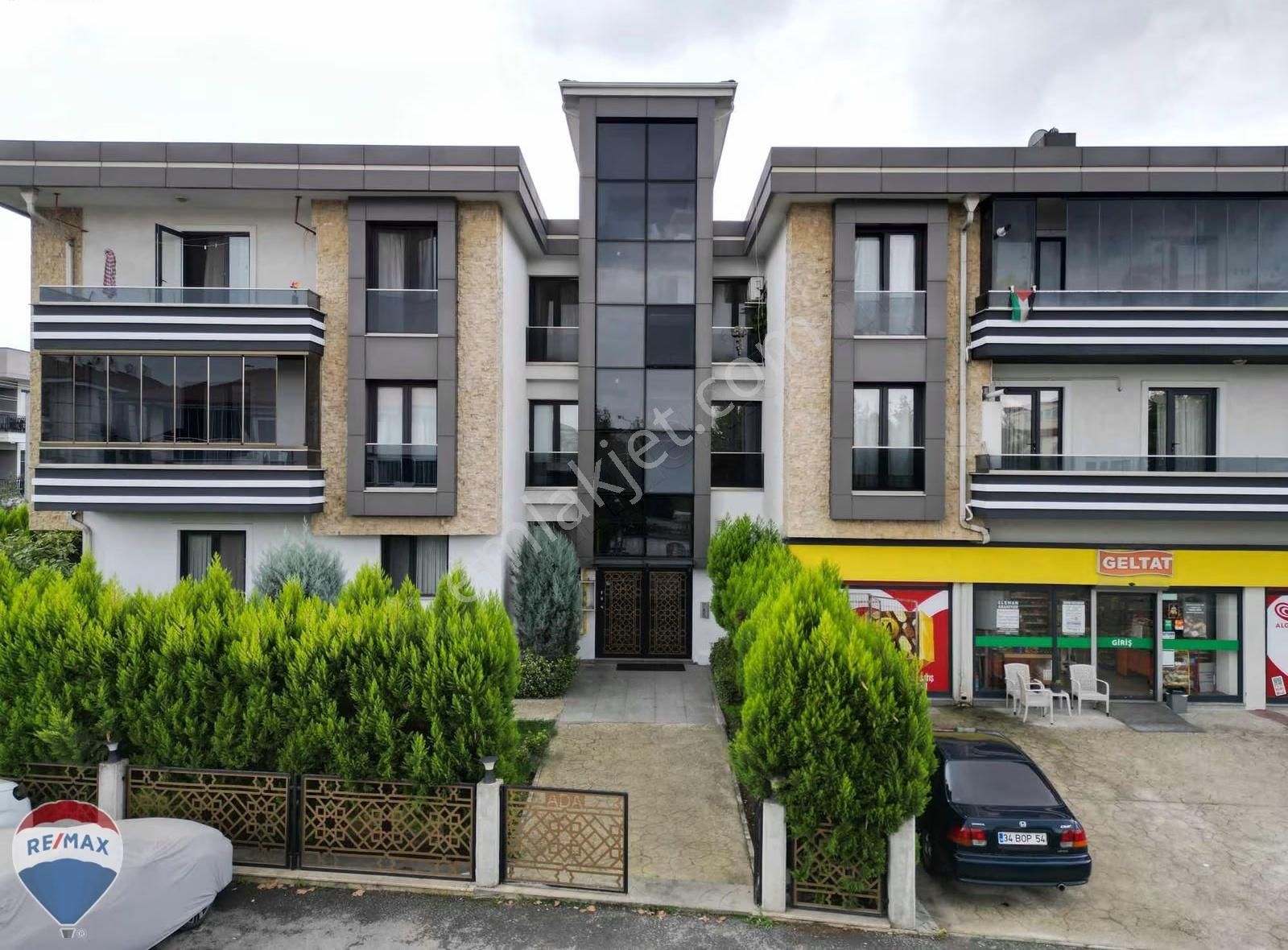 Erenler'in Gözde Noktasında Modern Tasarımlı 3+1 Daire - Görsel 15