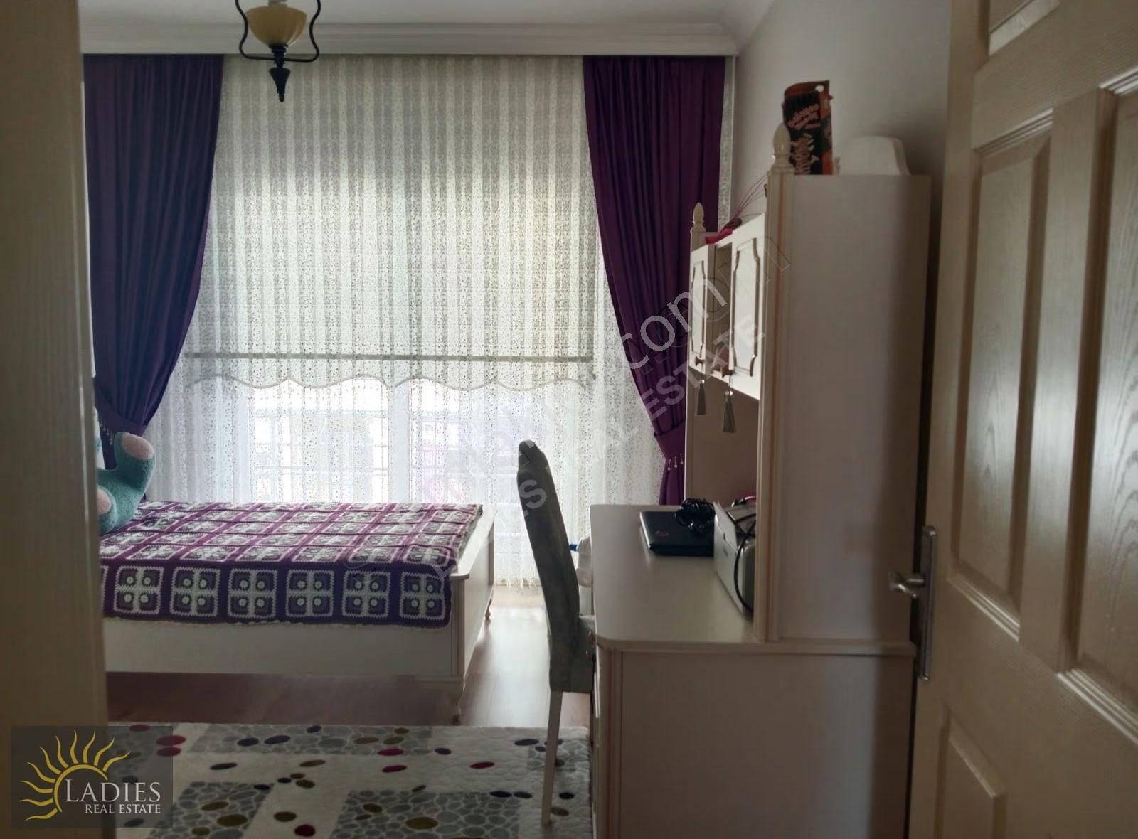 Dalaman Merkezde 3+1 Kapali Mutfak Eşyalı Satilik Daire - Görsel 17