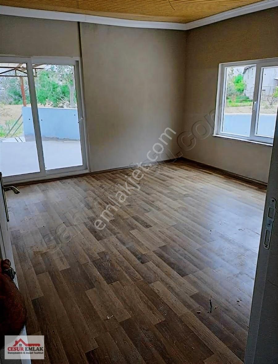 Cesurdan Satılık Korkuteli Bozovada Müstakil Ev - Görsel 4