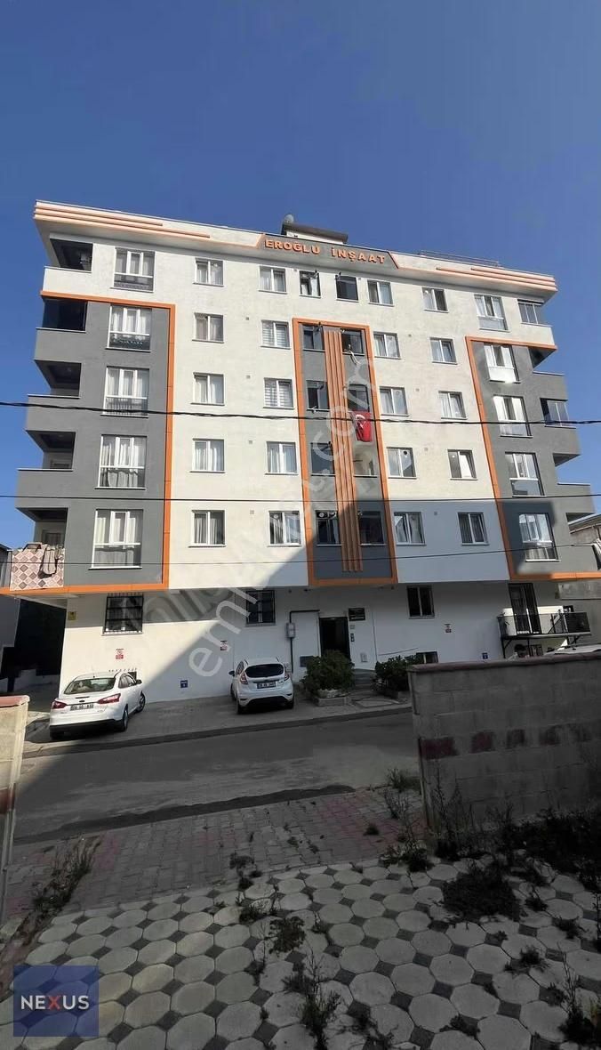 Sultanbeyli Orhangazi Mahallesi'de Satılık 3+1 Daire