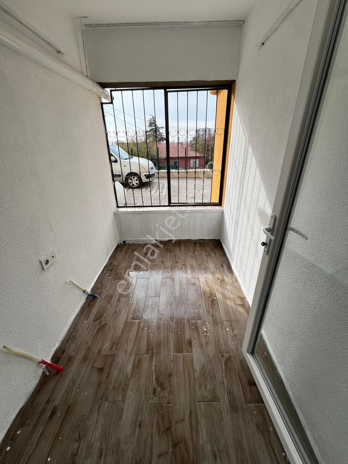 Başpınar Mevlana Park Yakını 3+1 130m2 Kot Daire Önü Açık Kombi Ç.banyo - Görsel 28