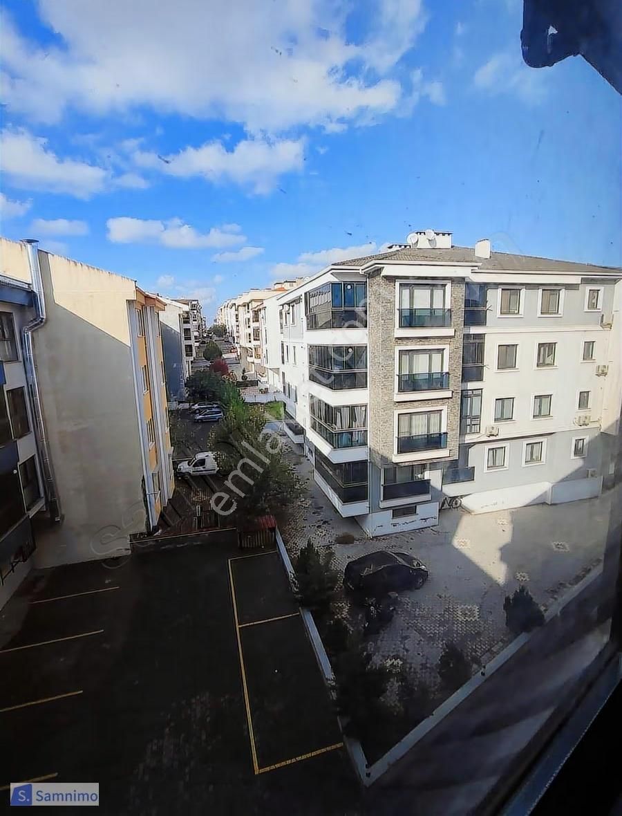 Bahçelievler Mahallesinde Satılık 1+1 Eşyalı Daire - Görsel 7